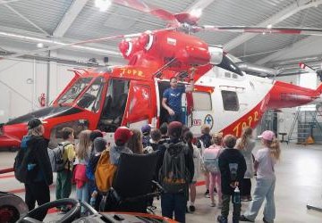 Pierwszaki poznają świat ratowników medycznych i TOPR!